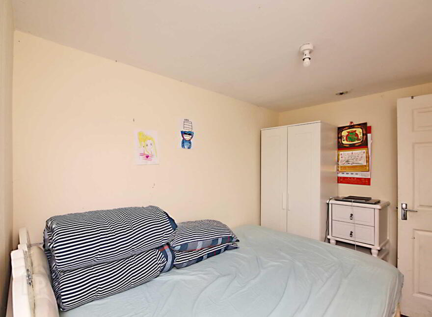 Restaurant &, 2 No. Apartments, Castle Street, Kells, A82HY18