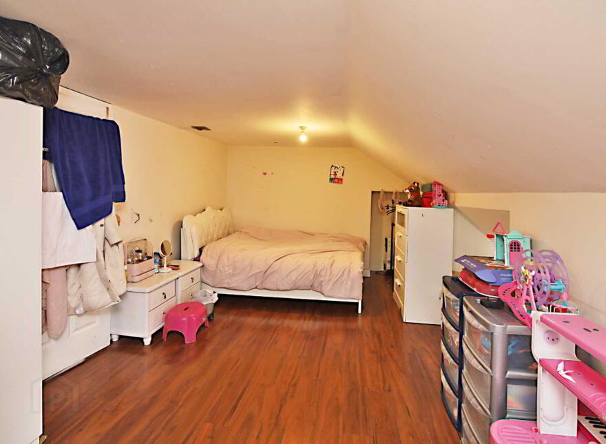 Restaurant &, 2 No. Apartments, Castle Street, Kells, A82HY18
