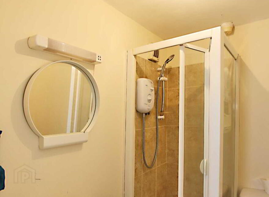 Restaurant &, 2 No. Apartments, Castle Street, Kells, A82HY18