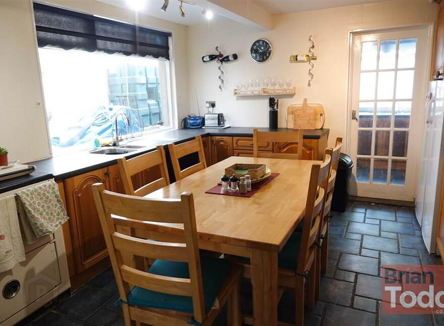 Curran Road, Larne, BT40 2BU