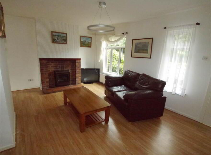 2 Clarehill Cottages, Old Holywood Road, Holywood, BT18 9NL