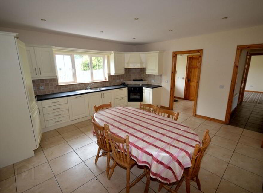 12a The Waterfront, Glebe, Killybegs, F94W426