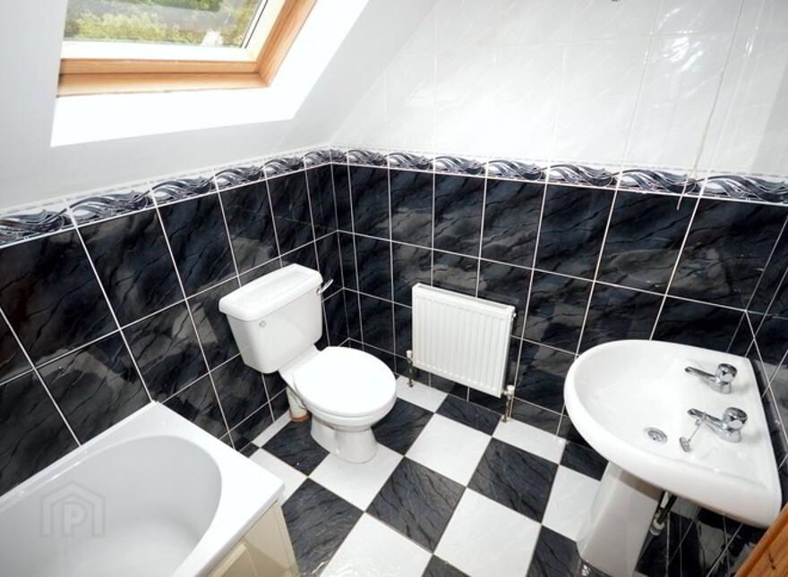 12a The Waterfront, Glebe, Killybegs, F94W426