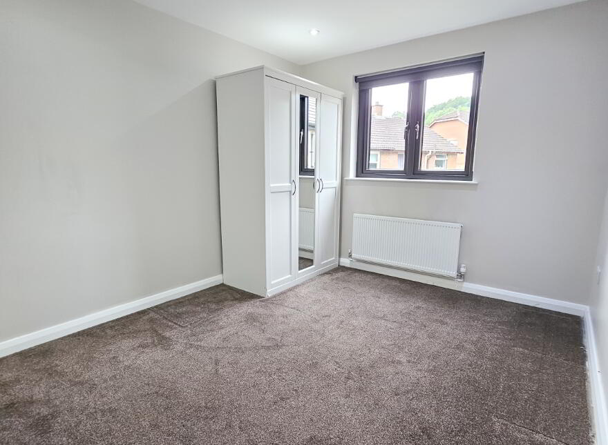 Apt 3, 49 O'Neill Road, Newtownabbey, BT36 6FS