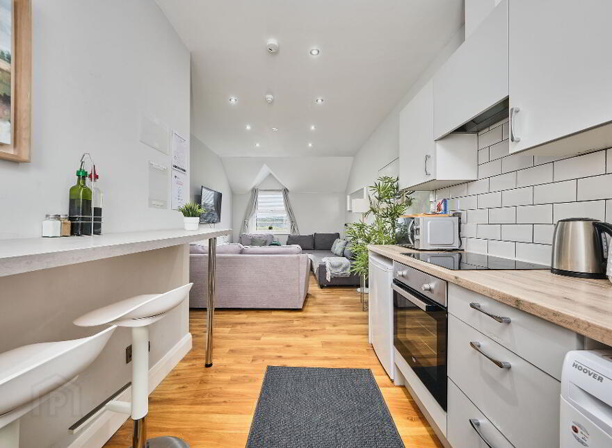 5 Dunluce Park (from Sept 2025), 48 Eglinton Street, Portrush, BT56 8DY