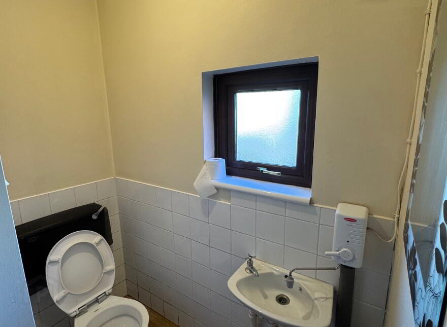15A & 15B Burn Road, Cookstown, BT80 8DN