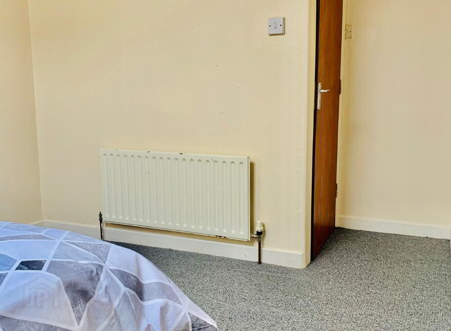Camden Street, Room 7, All Bills Included, Belfast, BT9 6AU