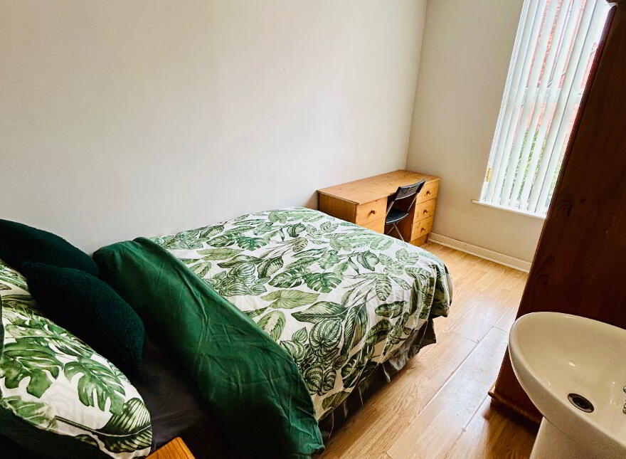 Westminster Street, Room 1, All Bills Included, Belfast, BT7 1LA