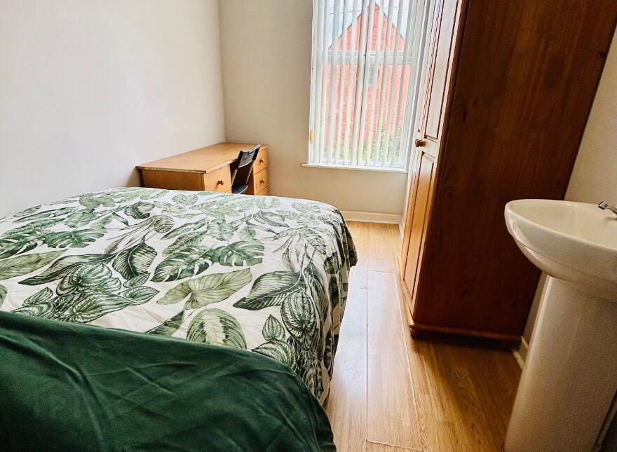 Westminster Street, Room 1, All Bills Included, Belfast, BT7 1LA