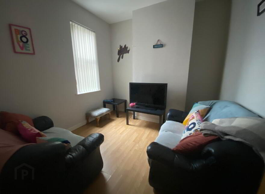 Westminster Street, Room 3, All Bills Included, Belfast, BT7 1LA