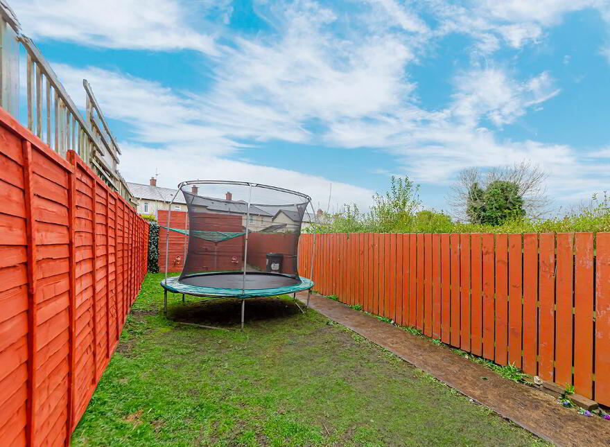 54 Twaddell Avenue, Belfast, BT13 3LE