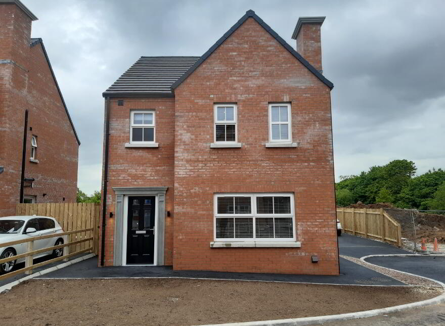 Ht4, Rowan Manor, Tullygally Road, Craigavon