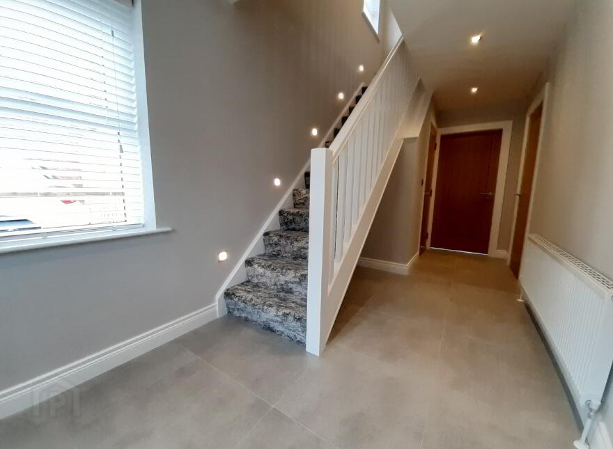 Ht4, Rowan Manor, Tullygally Road, Craigavon