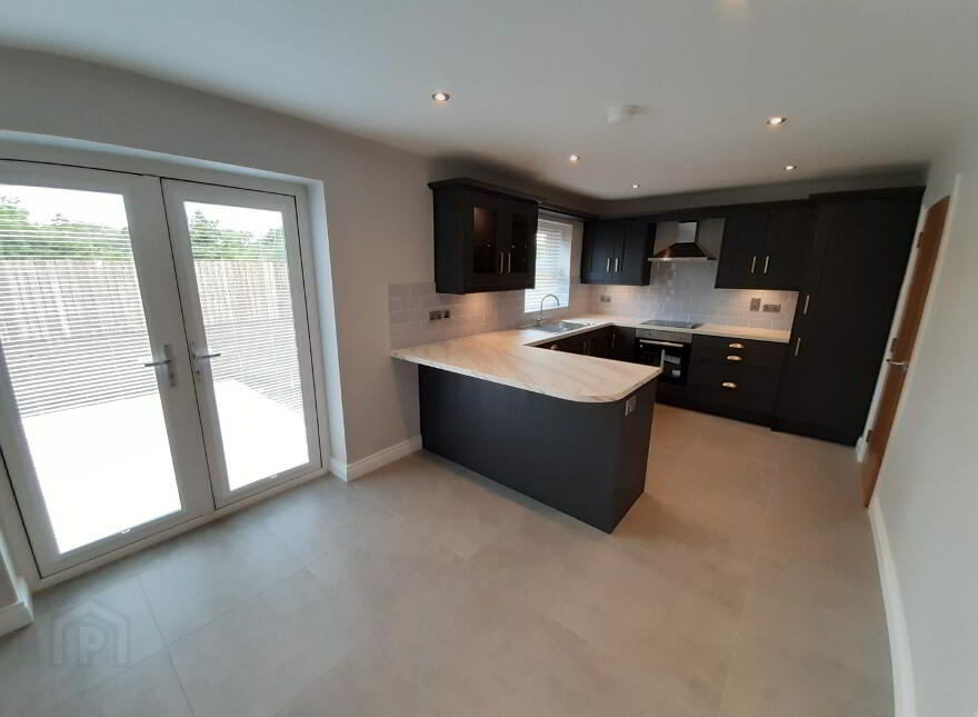 Ht4, Rowan Manor, Tullygally Road, Craigavon