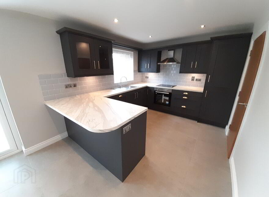 Ht4, Rowan Manor, Tullygally Road, Craigavon