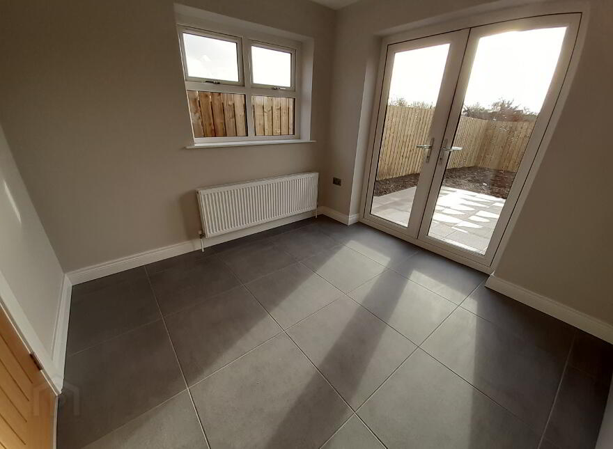 Ht4, Rowan Manor, Tullygally Road, Craigavon