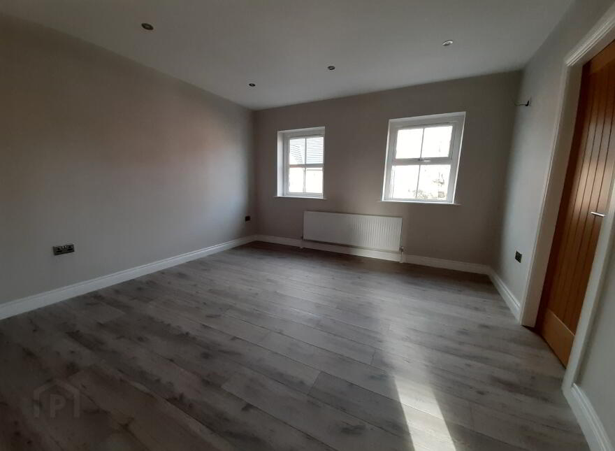 Ht4, Rowan Manor, Tullygally Road, Craigavon