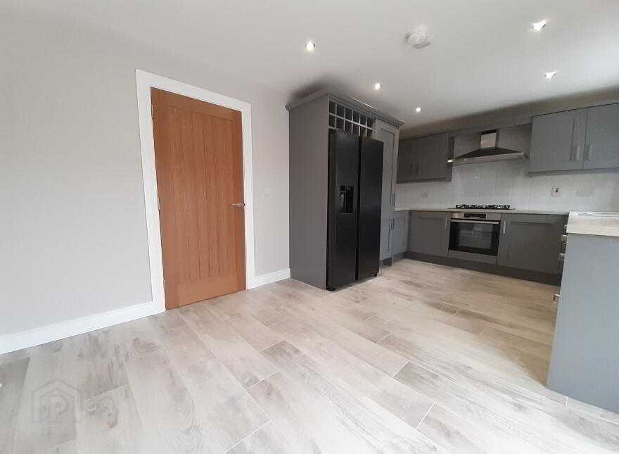Ht5, Rowan Manor, Tullygally Road, Craigavon