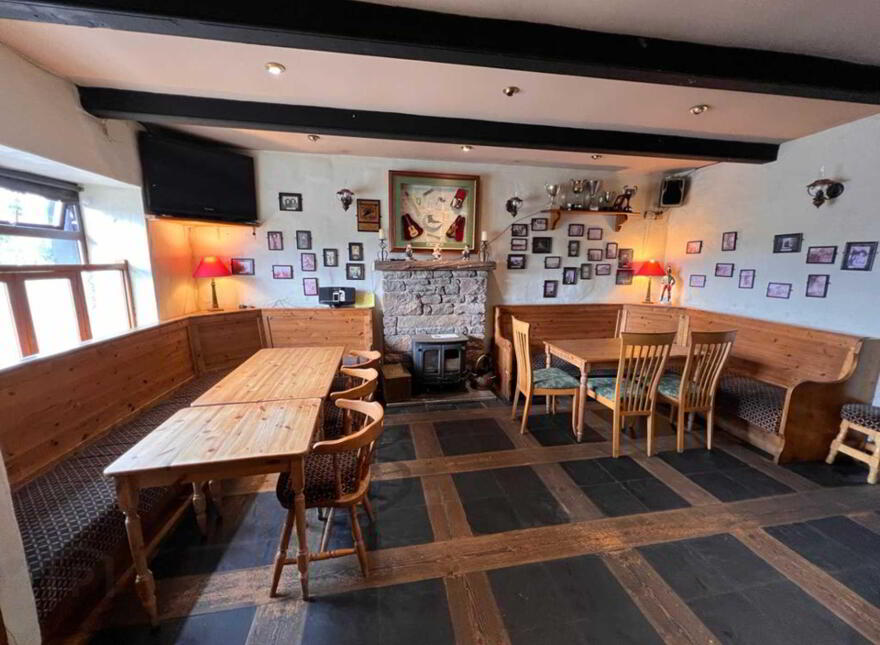 Mary Murrins Bar, Bruckless, Dunkineely, F94DD27
