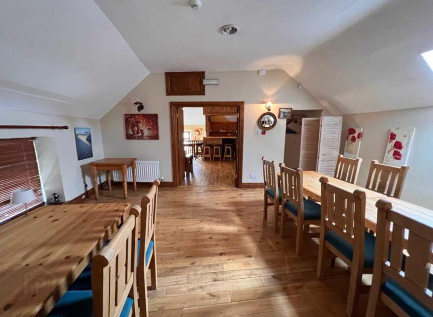 Mary Murrins Bar, Bruckless, Dunkineely, F94DD27