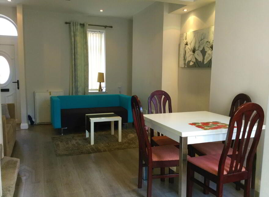 39 Donegall Avenue, Belfast, BT12 6LS