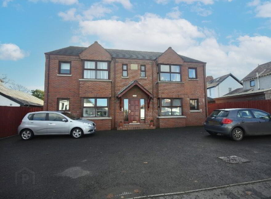 Short Term Rental, 1 Hamel Mews, Cregagh, Belfast, BT6 9JG