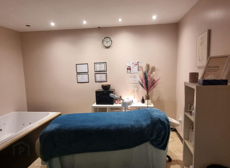 Unit 2, 39-55 Bloomfield Avenue, Belfast, BT5 5AA