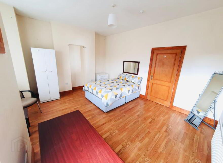 Duncairn Gardens, Room 3, All Bills Included, Belfast, BT15 2GF