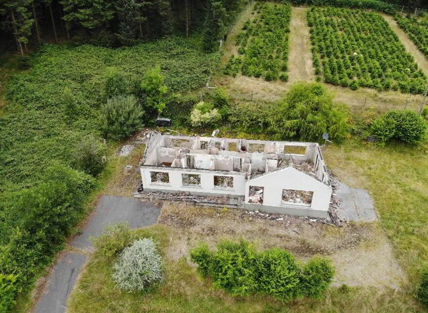 Lyranearla, Mountain Road, Clonmel