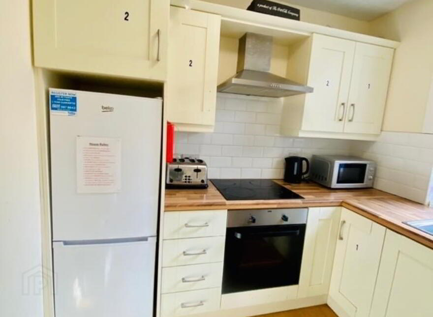 Lisburn Road, Room 3, Most Bills Included, Belfast, BT9 6BT