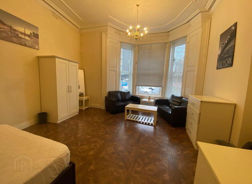 Lisburn Road, Room 3, Most Bills Included, Belfast, BT9 6BT
