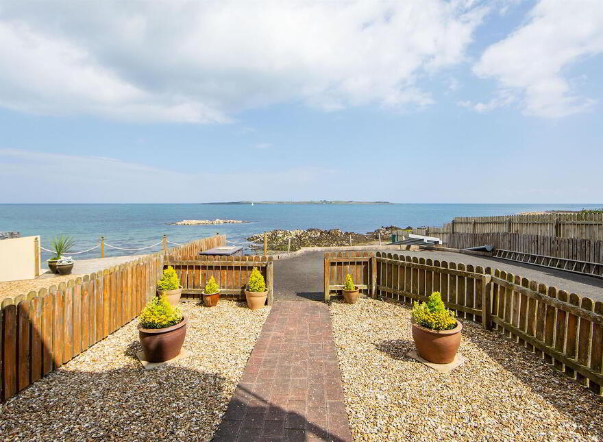67a Warren Road, Donaghadee, BT21 0PQ