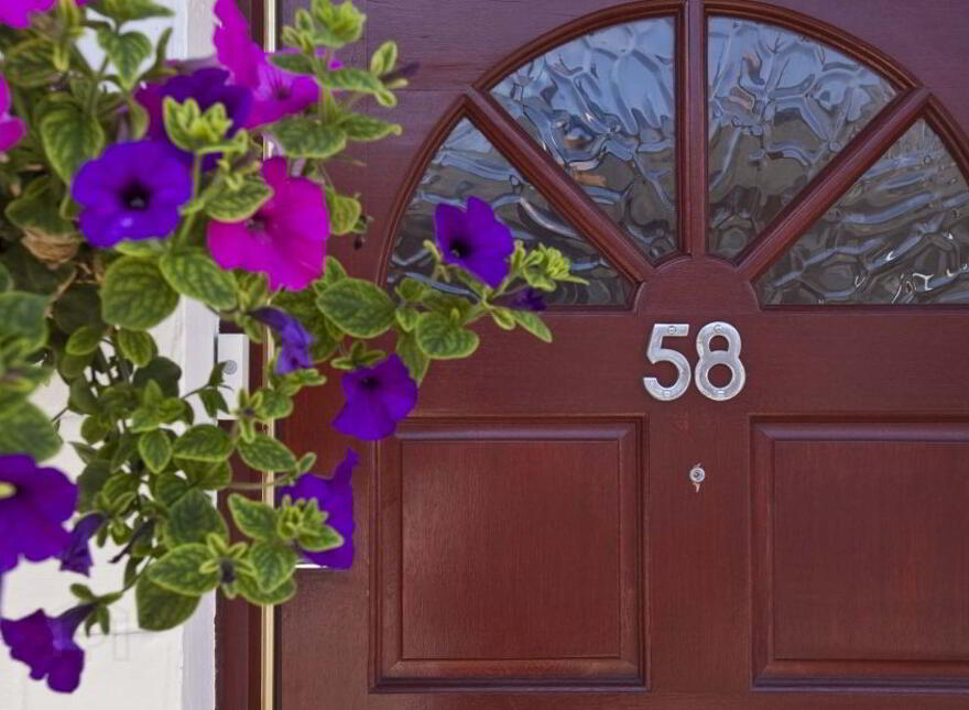 58 Surrey Street, Lisburn Road, Belfast, BT9 7FS