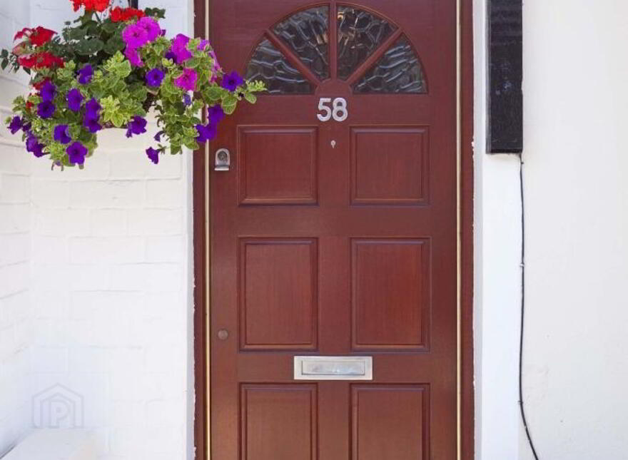58 Surrey Street, Lisburn Road, Belfast, BT9 7FS