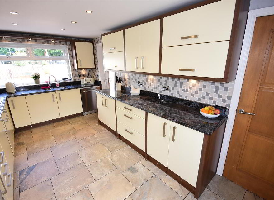 17 Drumsough Road, Randalstown, BT41 2NW