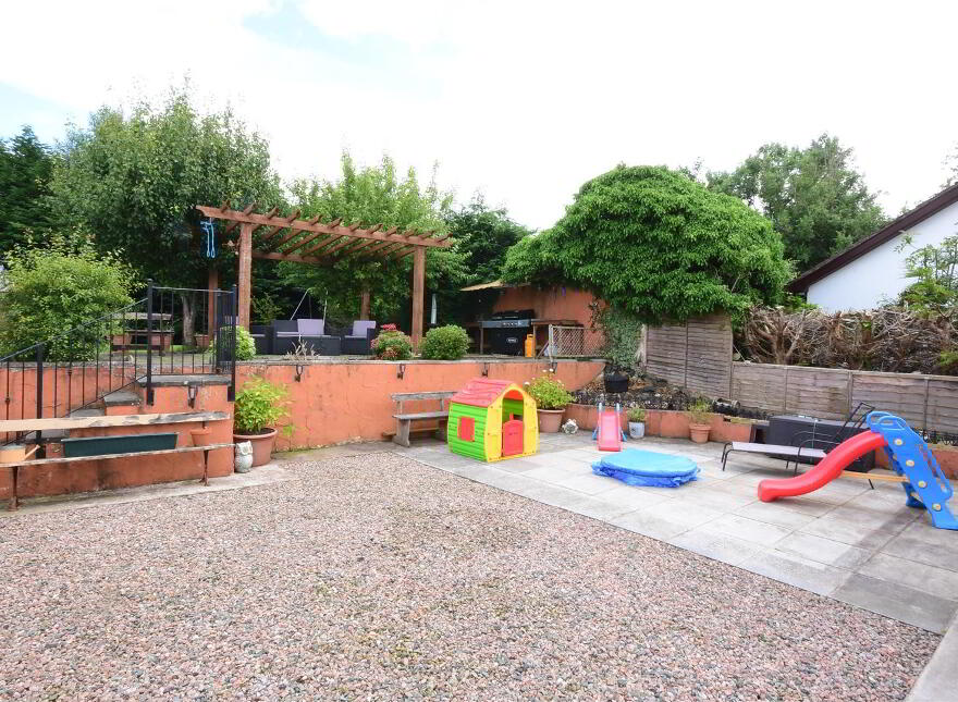 17 Drumsough Road, Randalstown, BT41 2NW