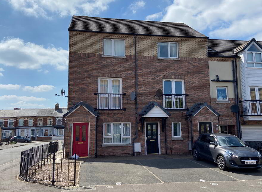 Kingscourt Avenue, Belfast, BT6 9AN photo