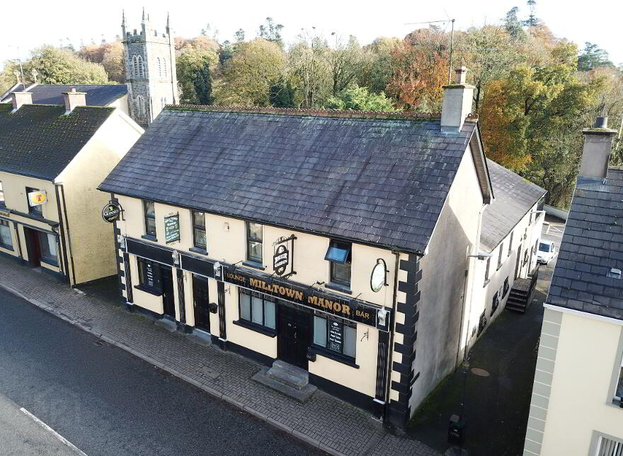 Milltown Manor Pub/Restaurant & Apartments, Enniskillen, BT94 3GJ