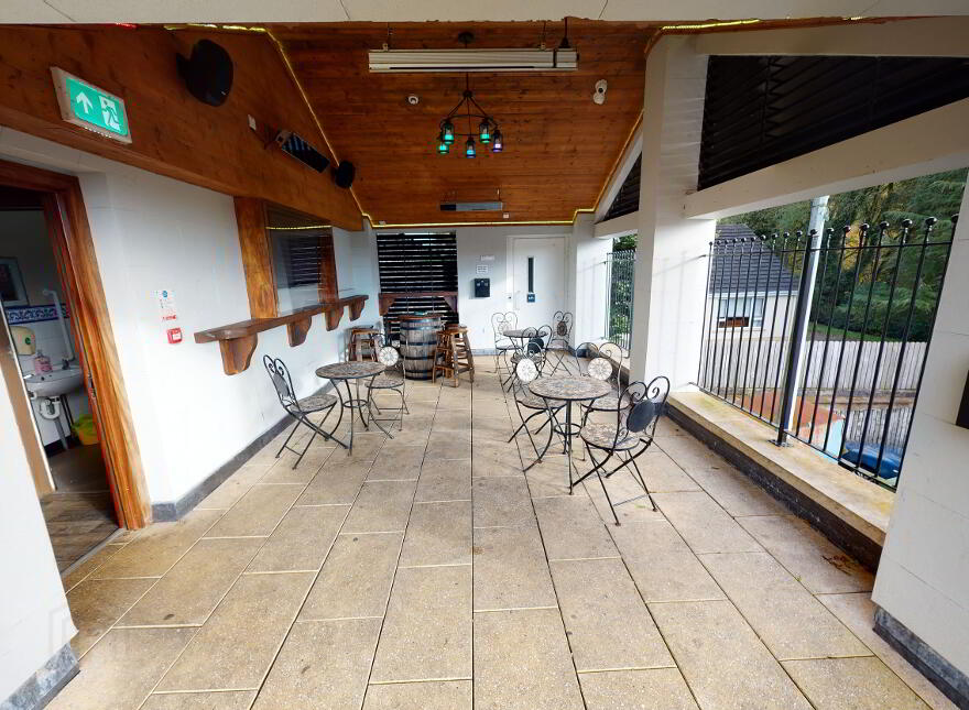 Milltown Manor Pub/Restaurant & Apartments, Enniskillen, BT94 3GJ