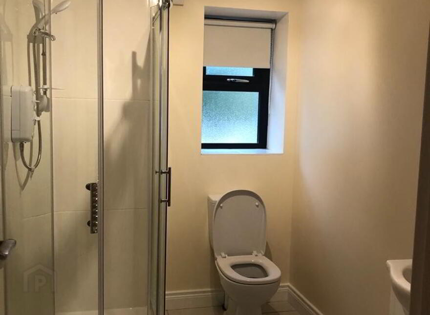 Milltown Manor Pub/Restaurant & Apartments, Enniskillen, BT94 3GJ