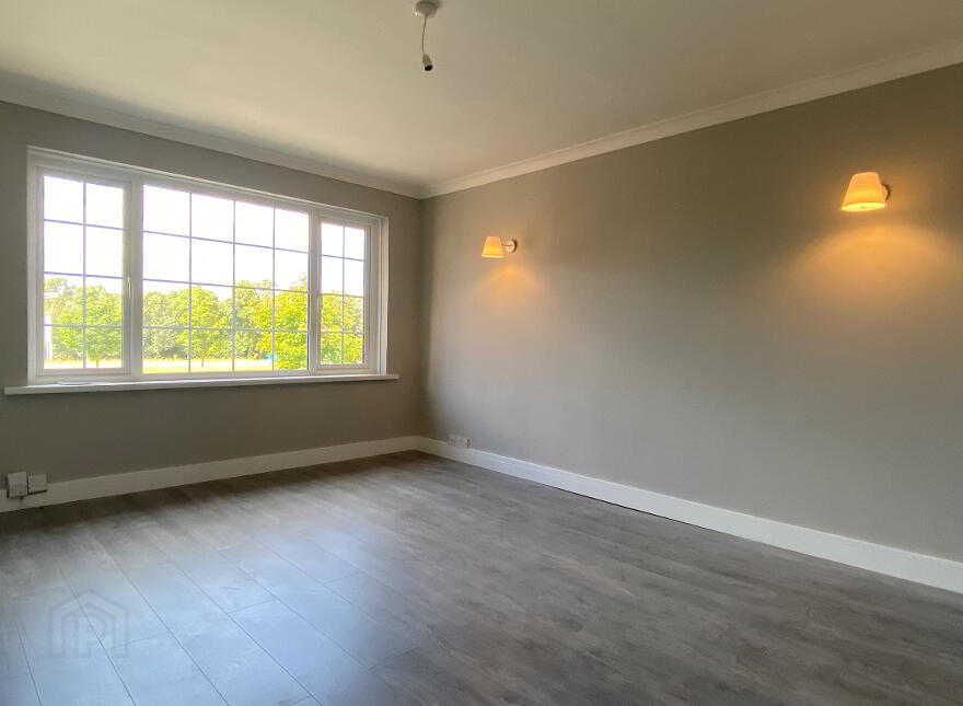 52a Strathearn Court, Holywood, BT18 9NR