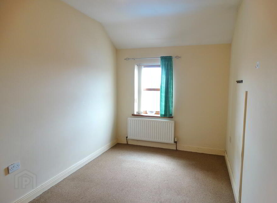 4 Frances House, 142 Frances Street, Newtownards, BT23 7DY