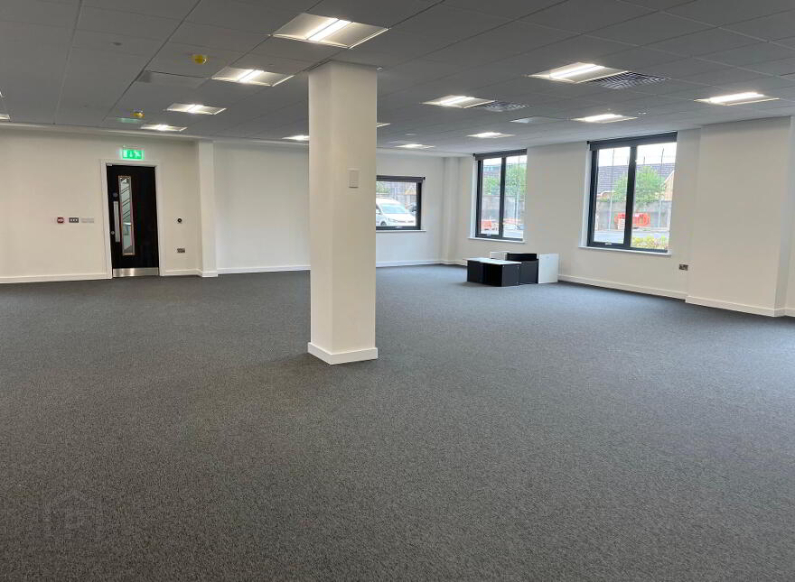 106 University Street, Belfast, BT7 1EU