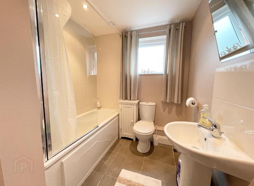 Apt 1, Woodlands Manor, Stockmans Way, Belfast, BT9 7GL