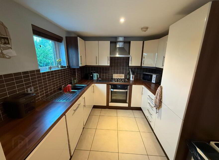 Apt 1, Woodlands Manor, Stockmans Way, Belfast, BT9 7GL
