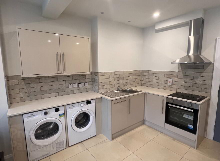 Unit 2, 162 Ormeau Road, Belfast, BT7 2ED photo