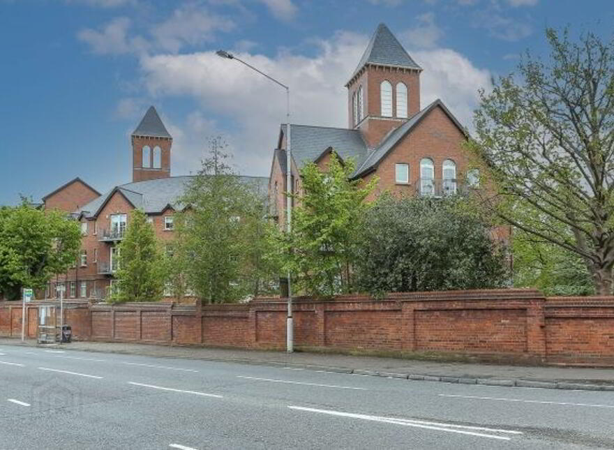 Unit 44, 5 Bell Towers, Ravenhill Road, Belfast, BT6 0GR photo