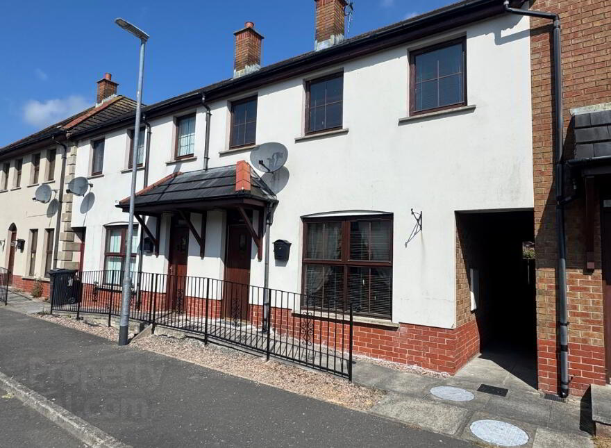 61 Grange Meadows, Kilkeel, BT34 4GX photo