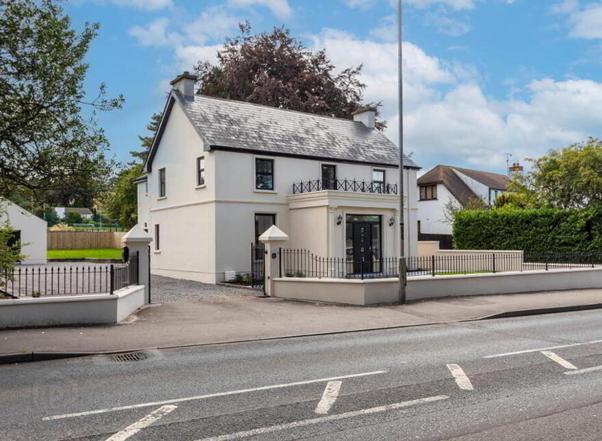 67 Derry Road, Strabane, BT82 8LD
