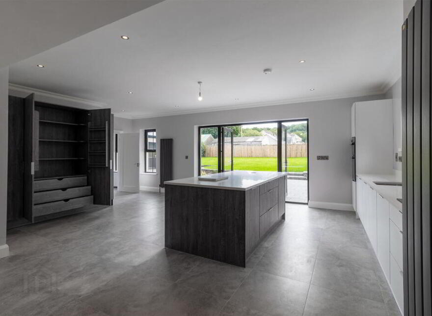67 Derry Road, Strabane, BT82 8LD